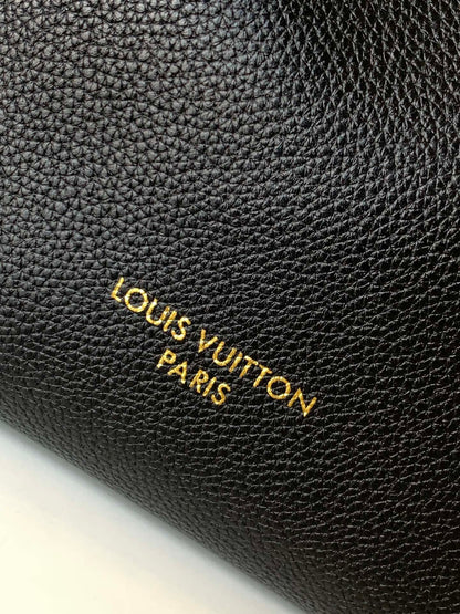 New 💯 ladies' bags