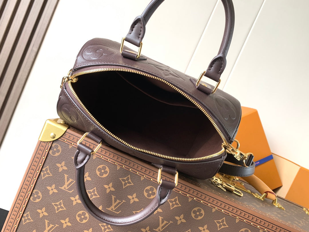 New 💯 ladies' bags