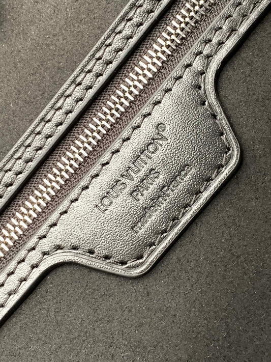 New 💯 ladies' bags