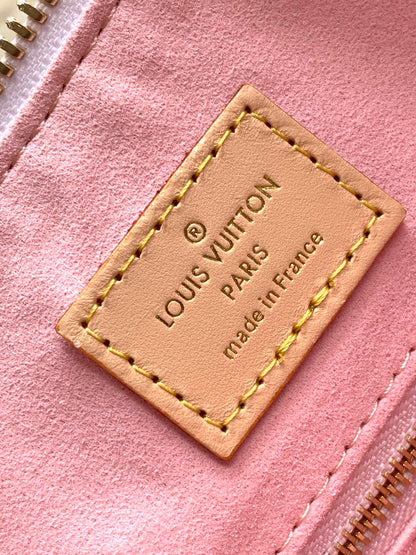 New 💯 ladies' bags