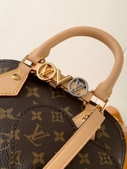 New 💯 ladies' bags