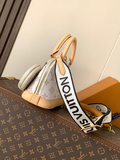 New 💯 ladies' bags