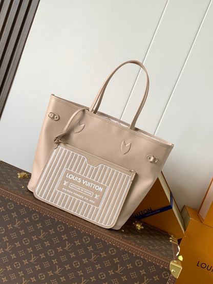 New 💯 ladies' bags