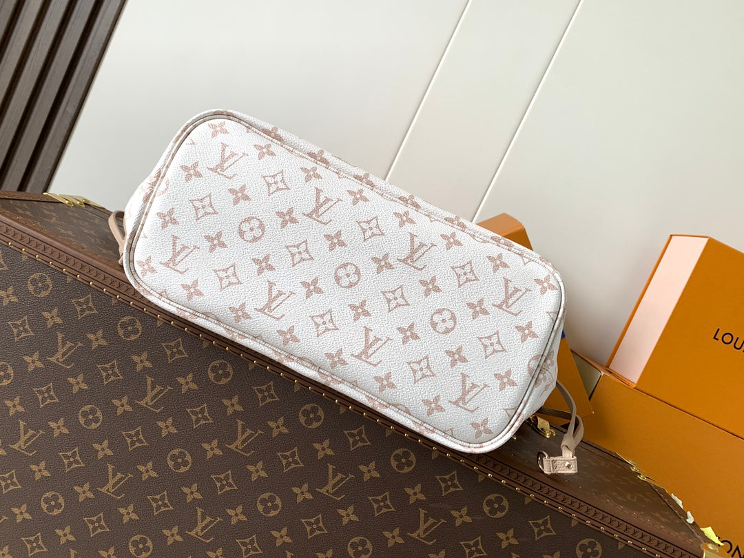 New 💯 ladies' bags