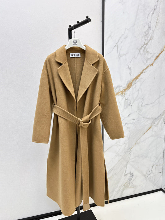 Loe New Belted coat
