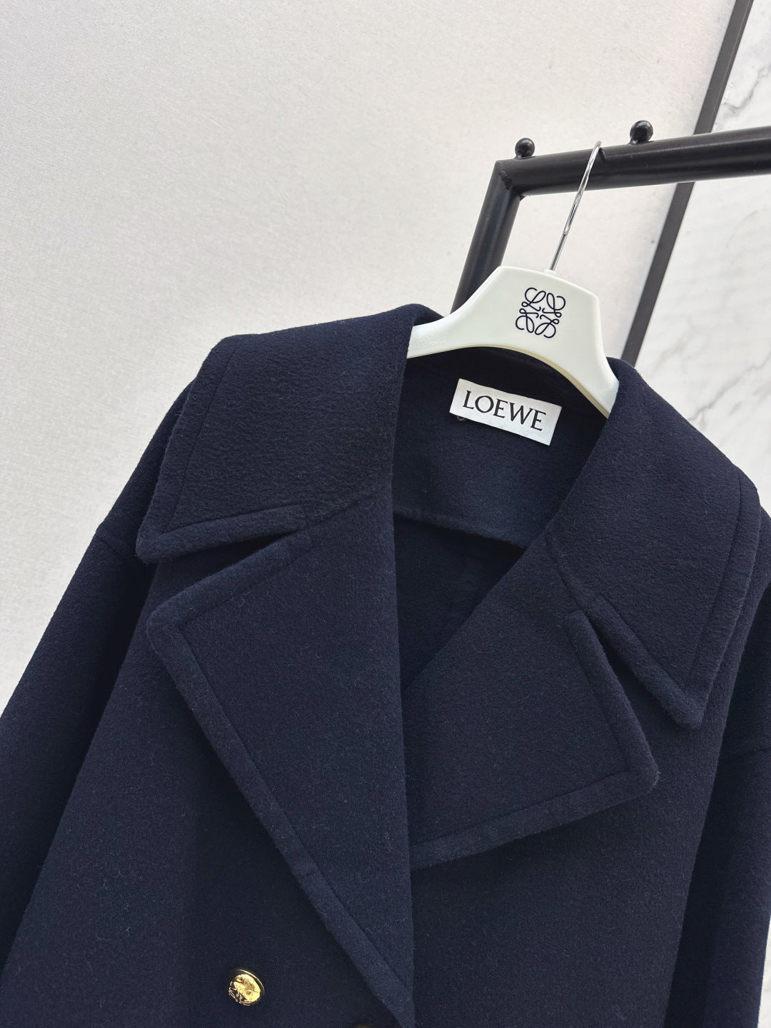 Loe New mid-length coat