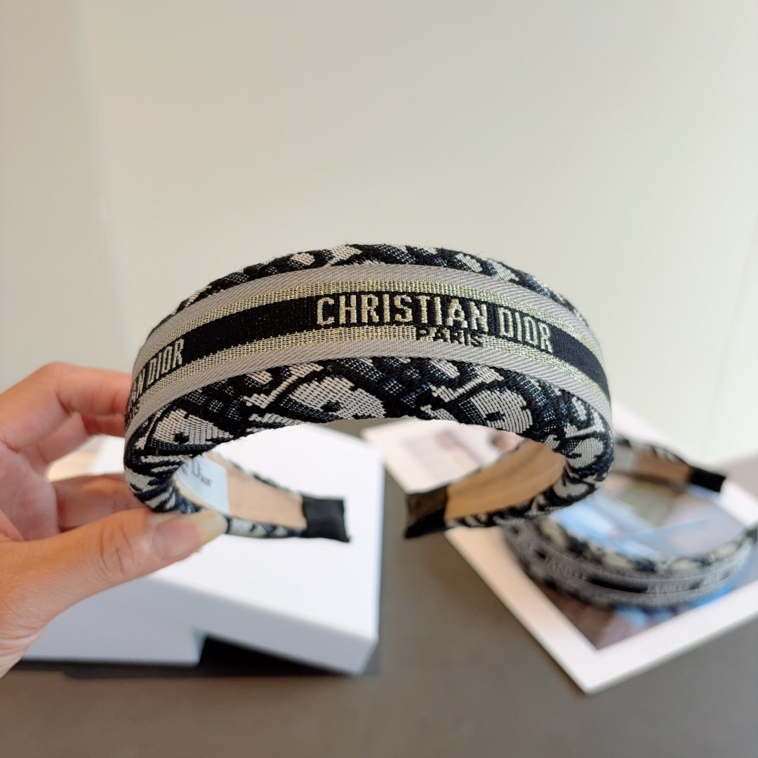 CD Classic new D letter headband