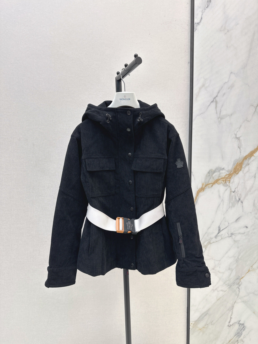 Monc New Belt Jacket