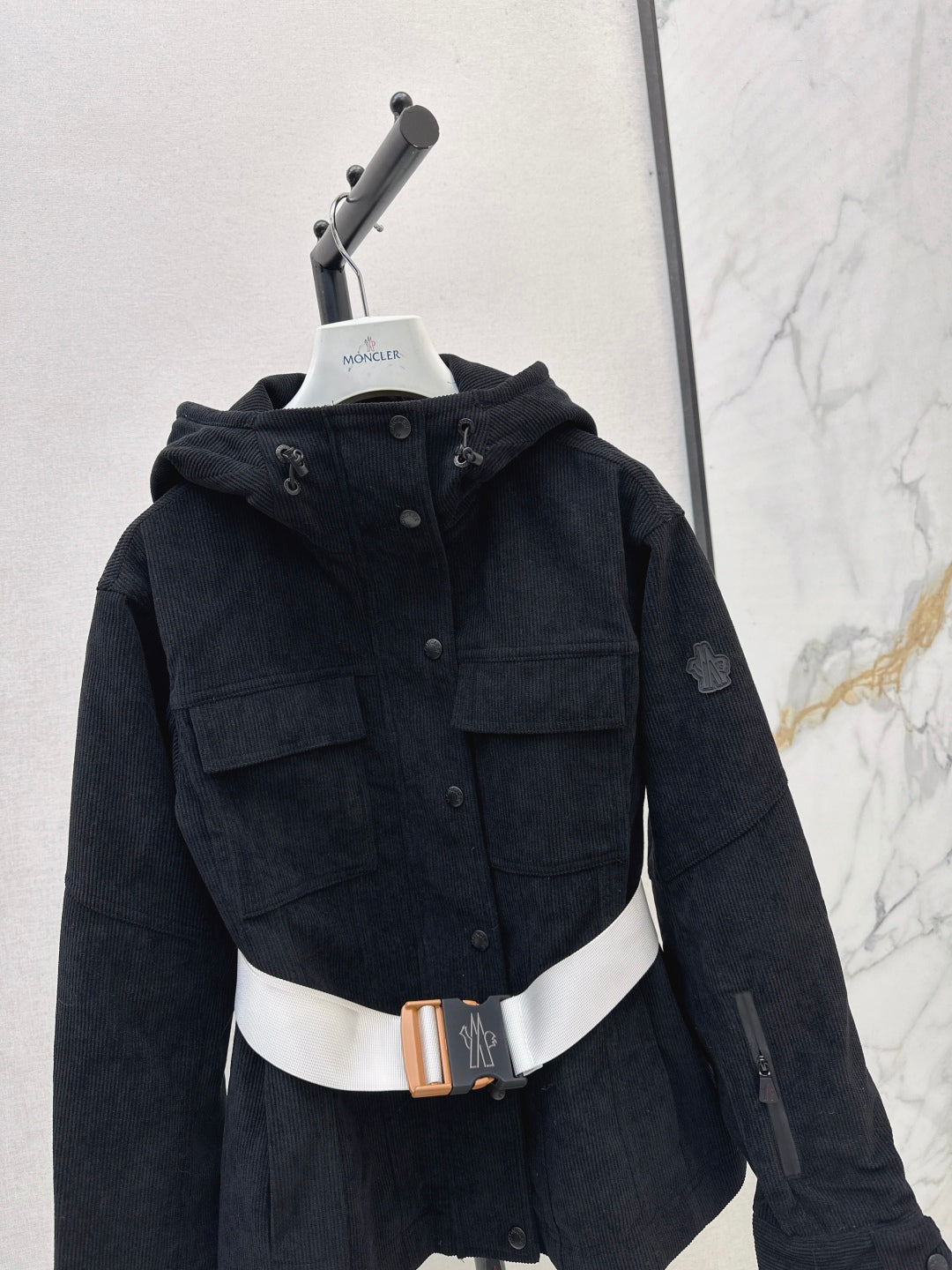 Monc New Belt Jacket