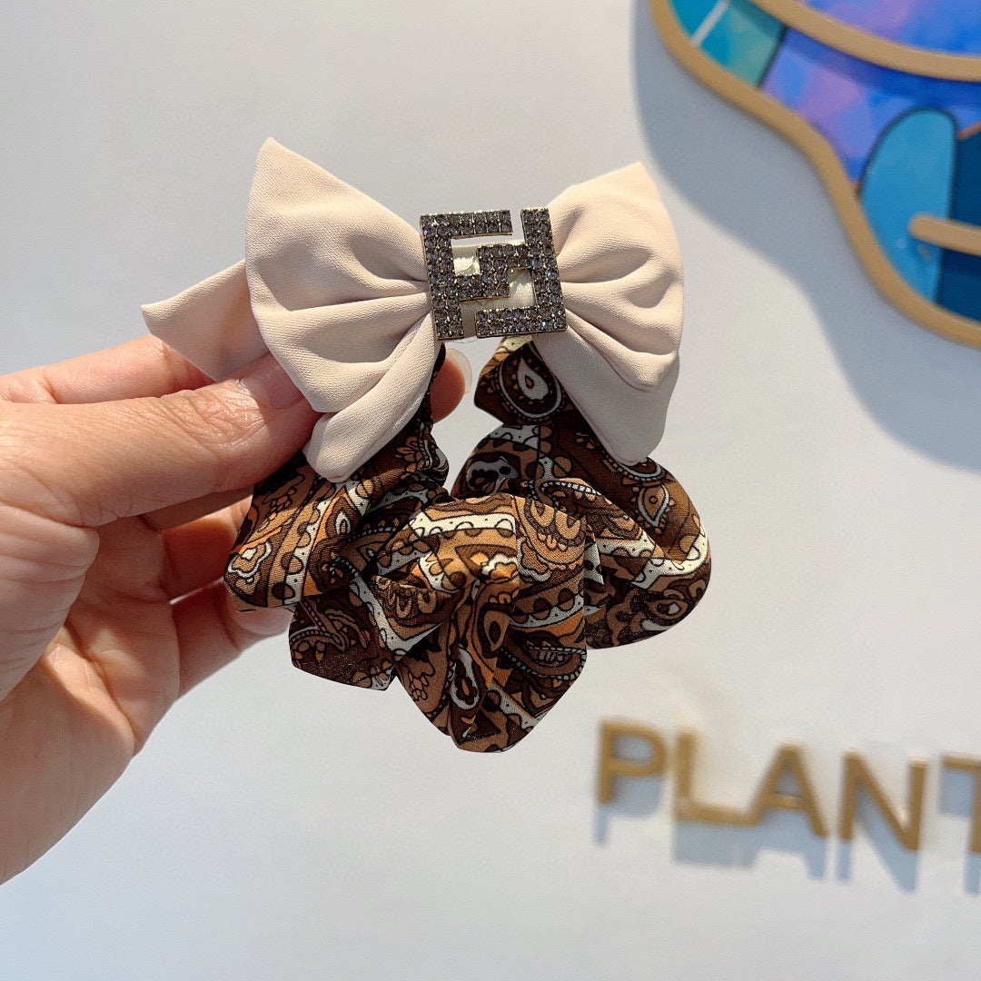 Fend The latest hairpins