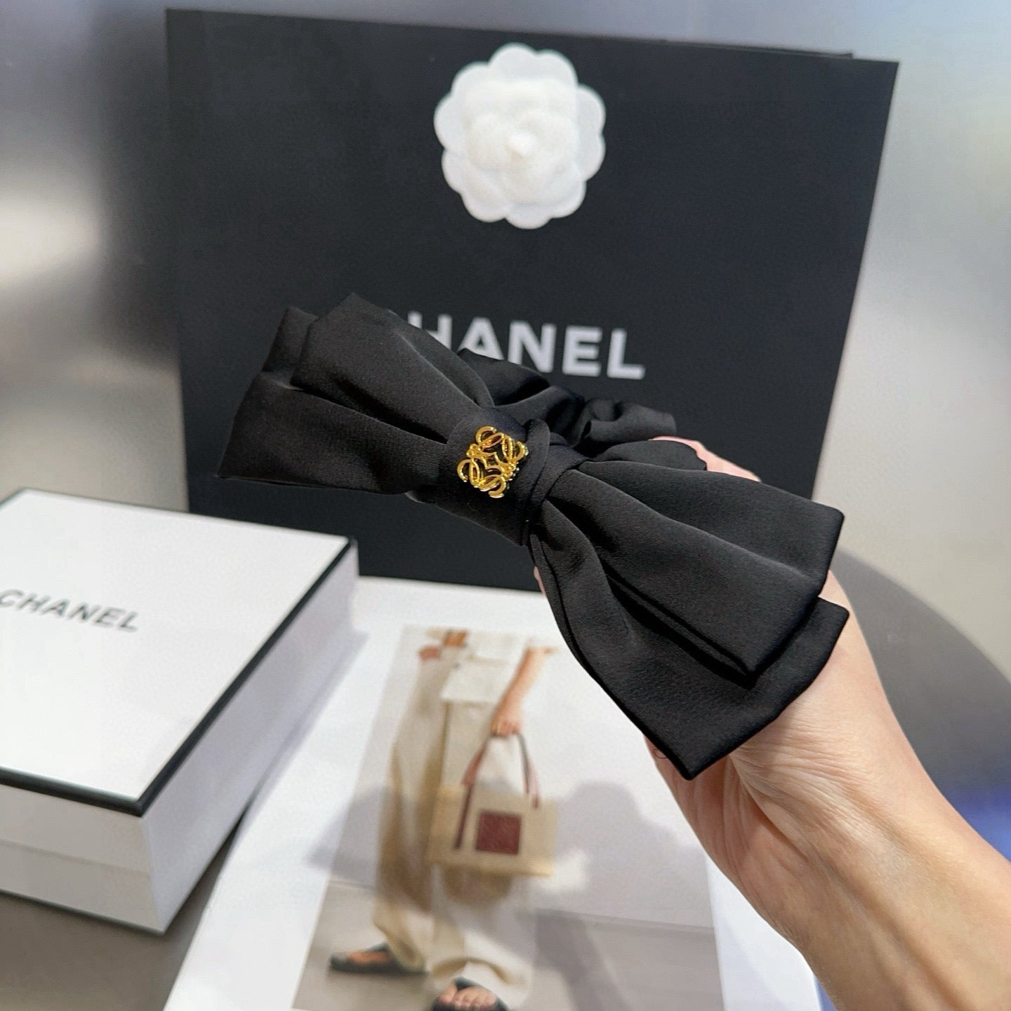 Loe Alphabet hair ties fashionable items