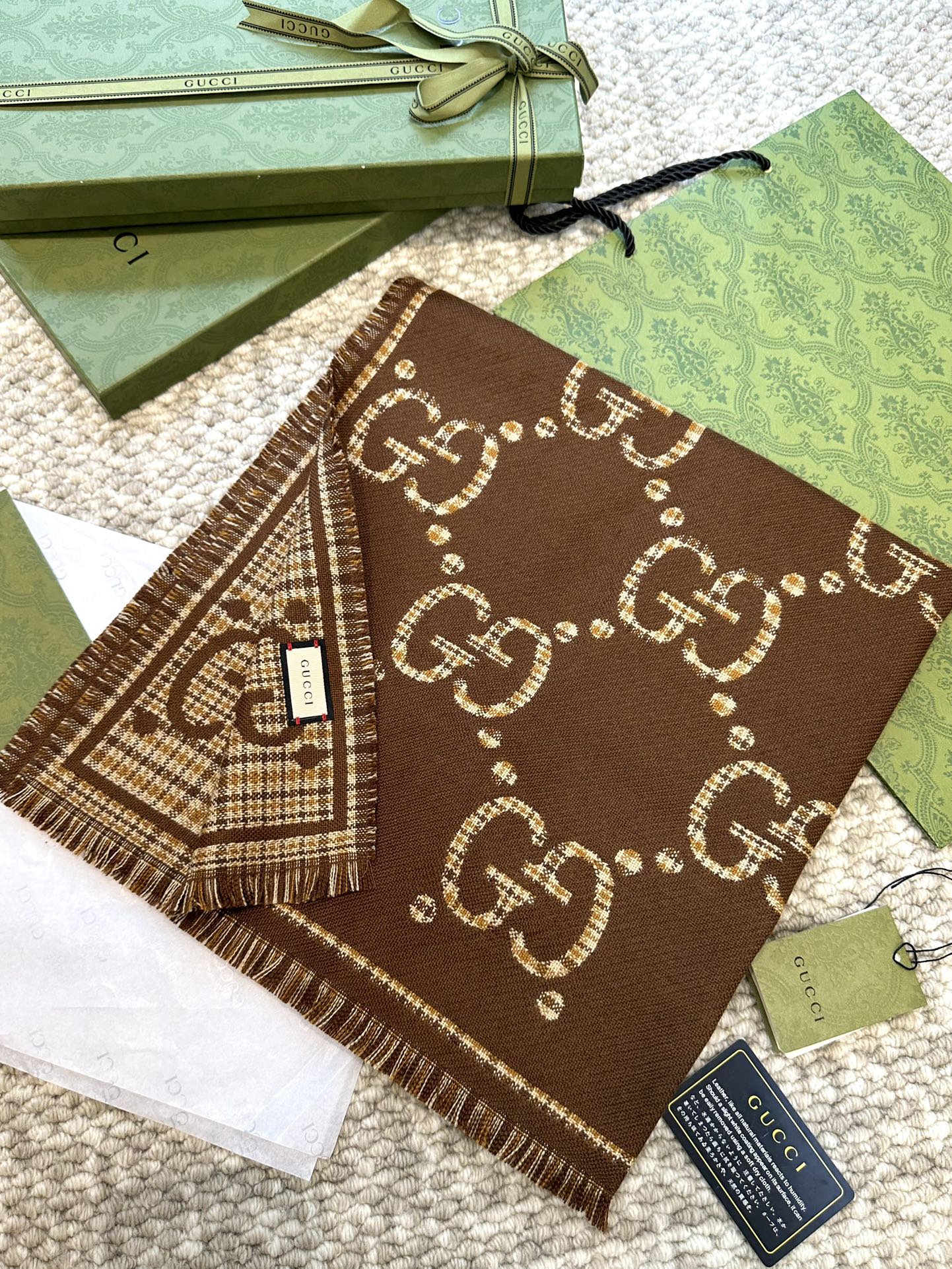 Guc classic double G printed cashmere scarf