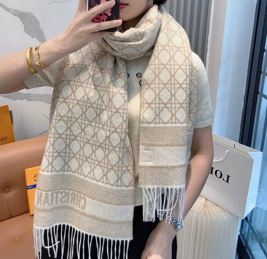 CD New style 100% cashmere scarf with cannage pattern