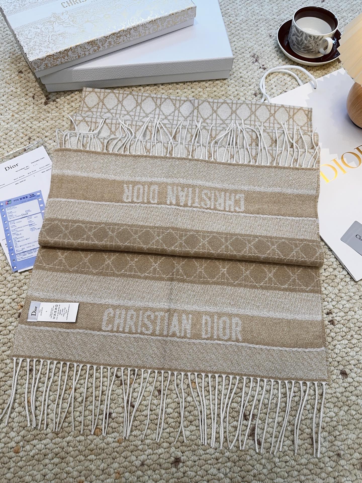 CD New style 100% cashmere scarf with cannage pattern