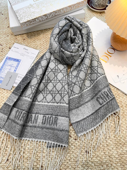 CD New style 100% cashmere scarf with cannage pattern