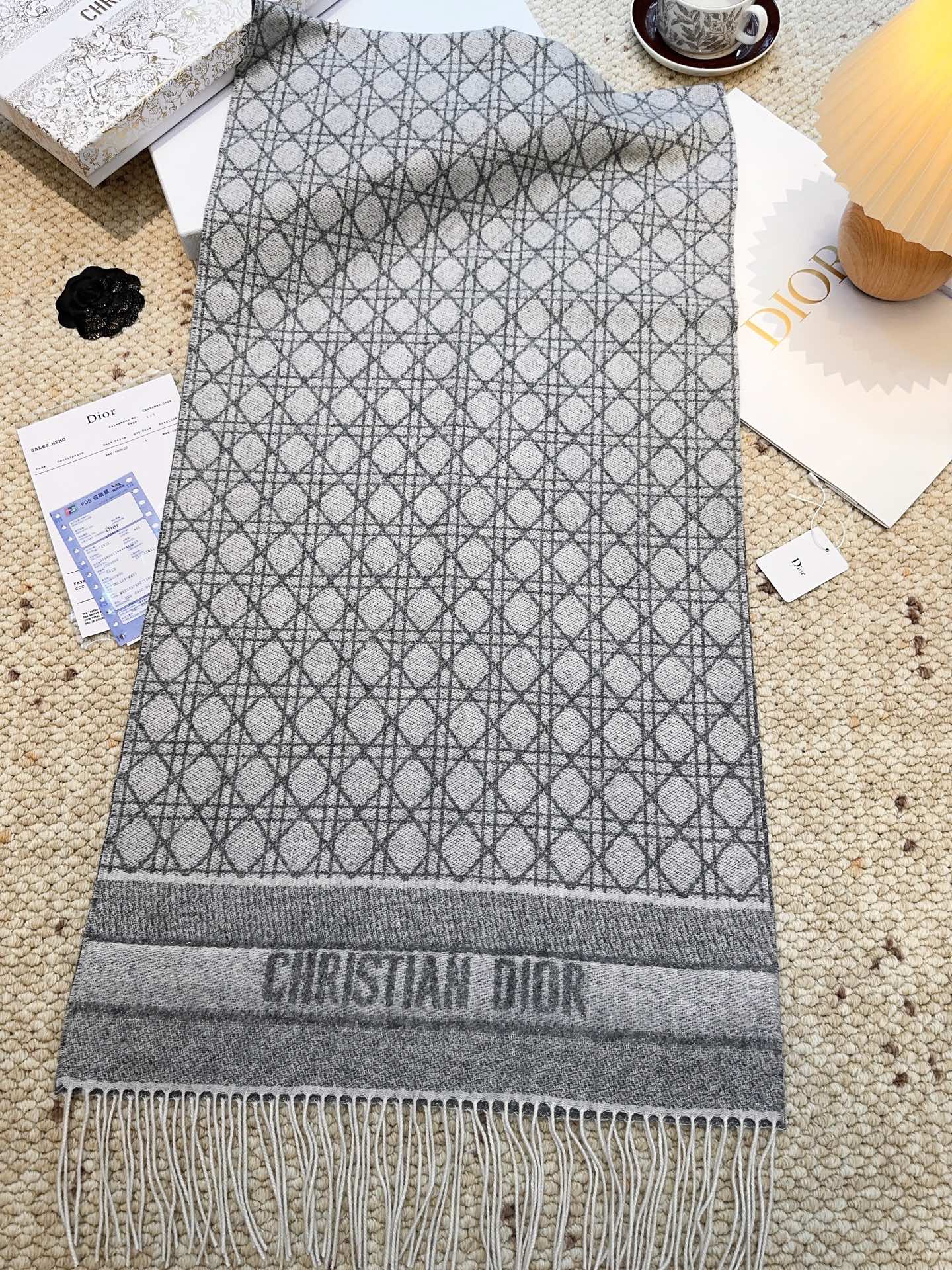 CD New style 100% cashmere scarf with cannage pattern