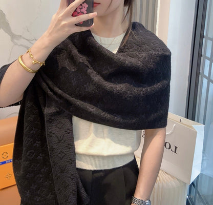Louis classic scarf