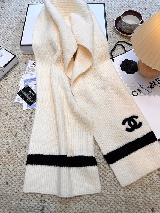 Chan classic woven wool scarf