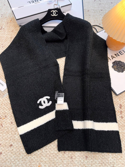 Chan classic woven wool scarf