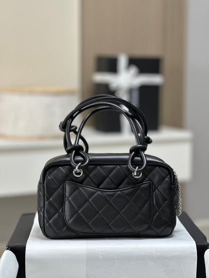 New 💯 ladies' bags