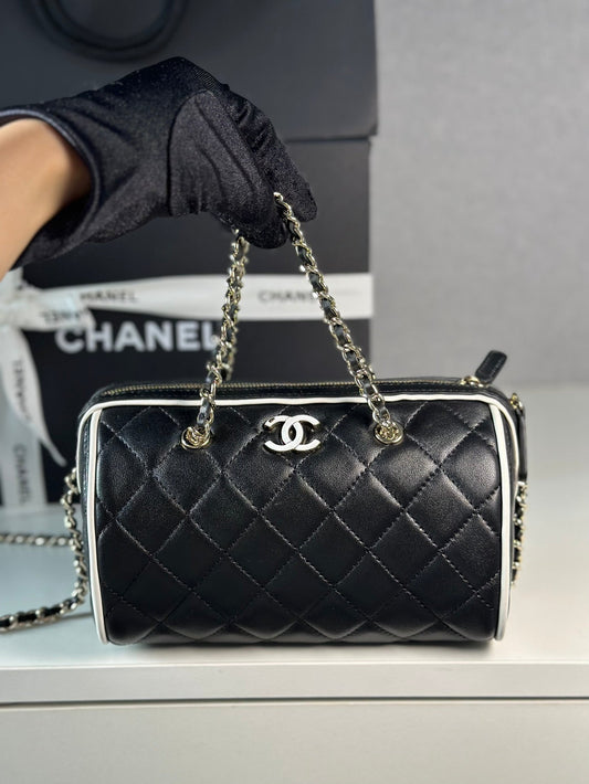 New 💯 ladies' bags