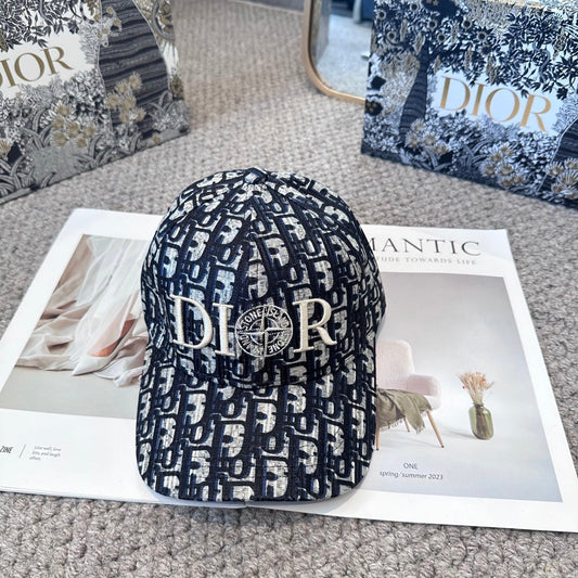 CD classic distressed baseball cap