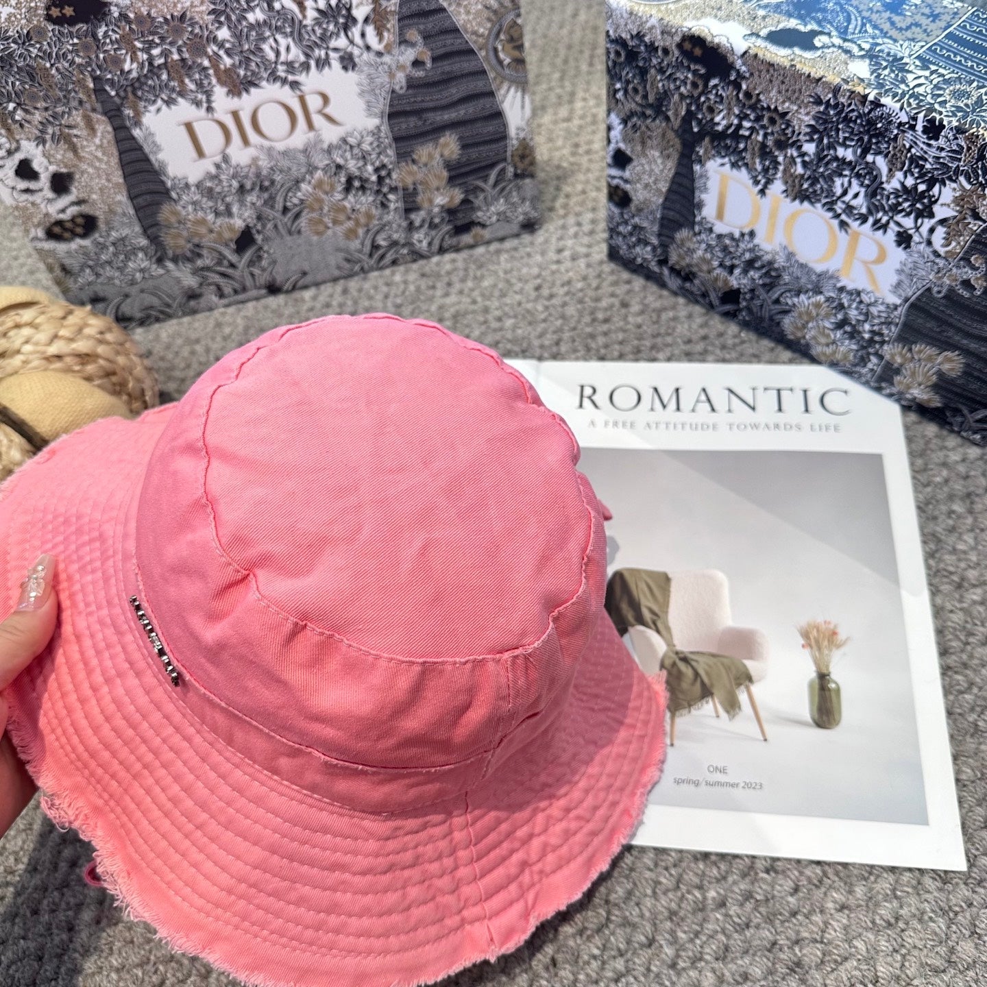 CD classic aged bucket hat