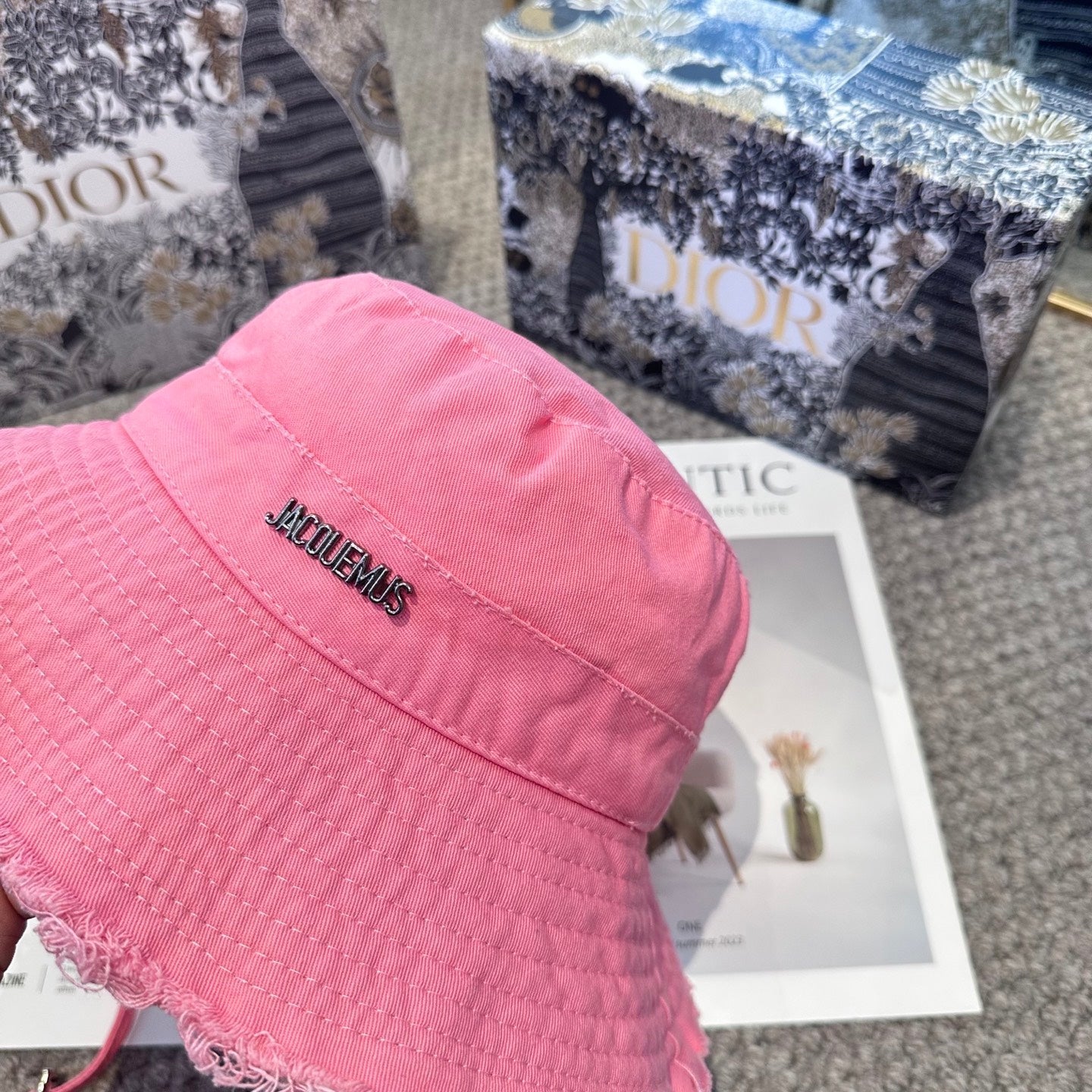 CD classic aged bucket hat