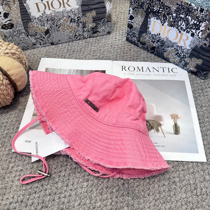 CD classic aged bucket hat