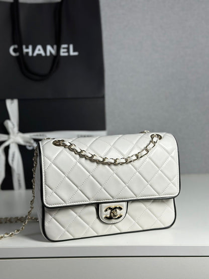 New 💯 ladies' bags