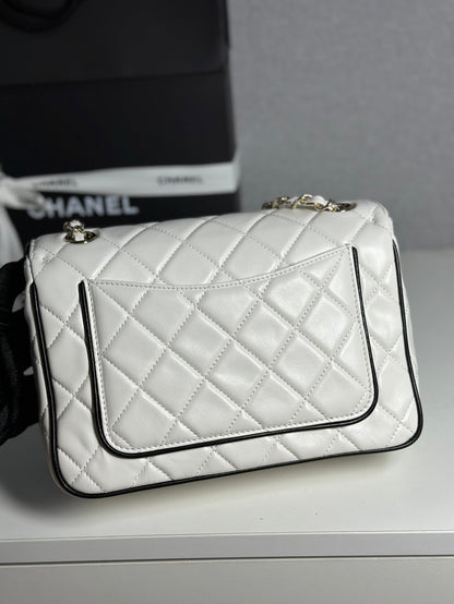 New 💯 ladies' bags