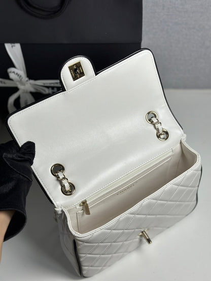 New 💯 ladies' bags