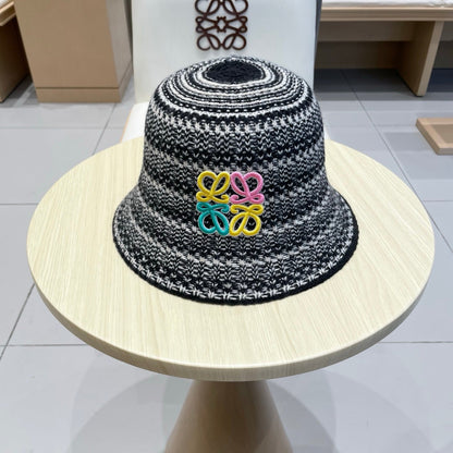 Loe autumn and winter striped knitted bucket hat