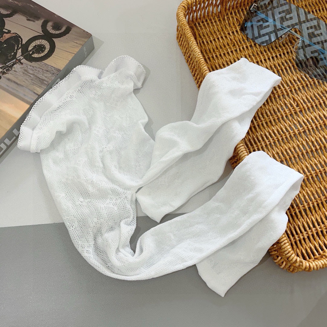 Louis Letter fishnet stockings
