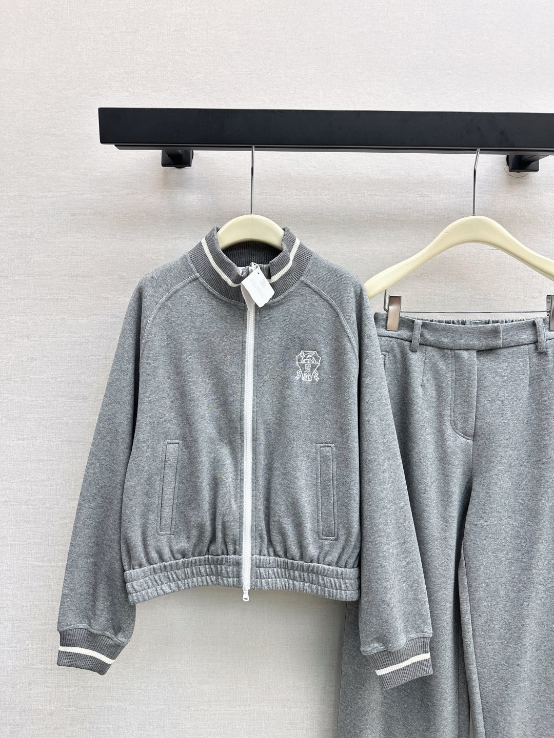 Brune New casual suit