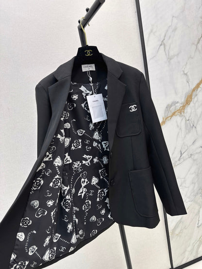 Chan New Brooch Blazer