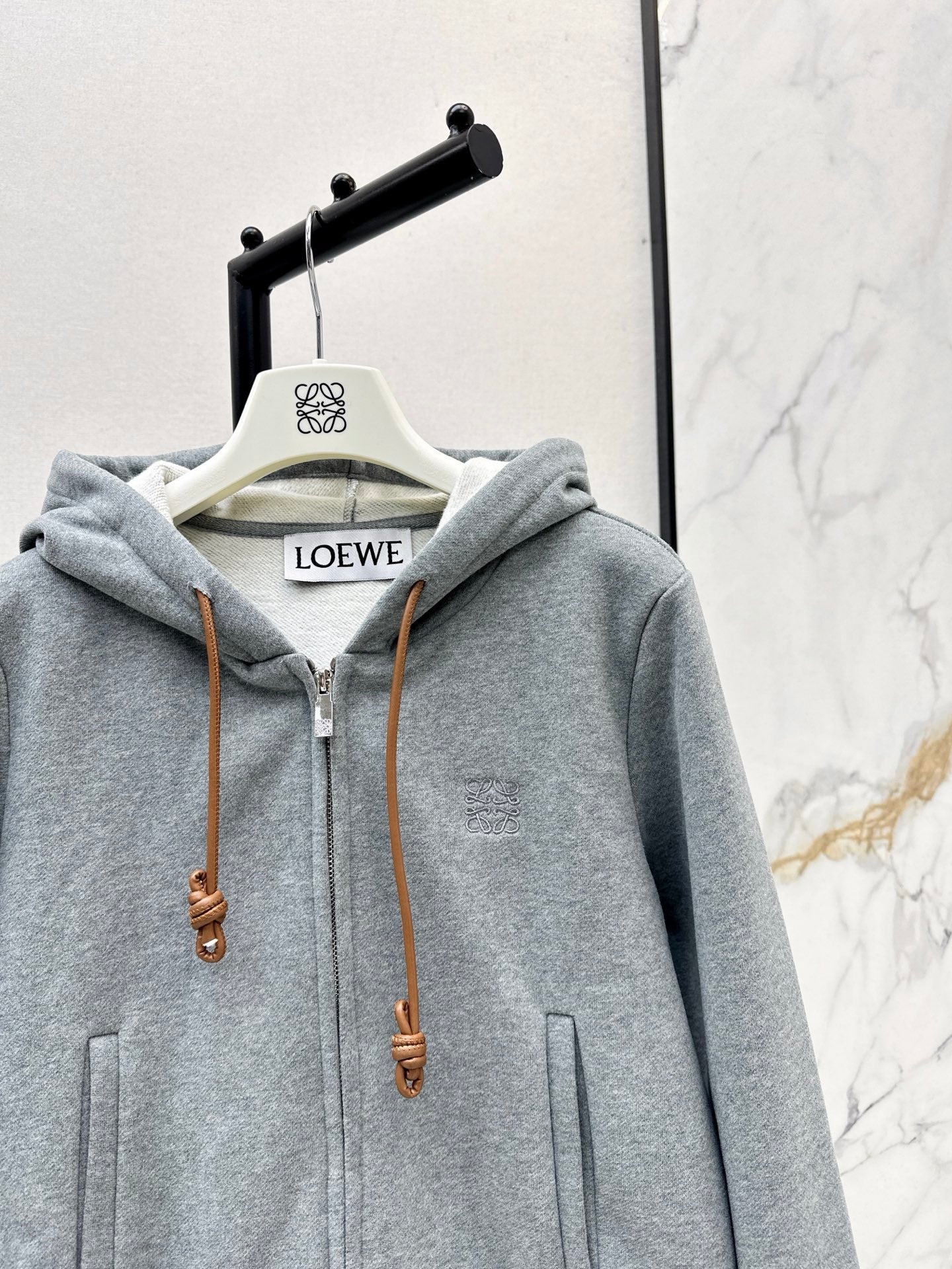 Loe NEW hooded jacket