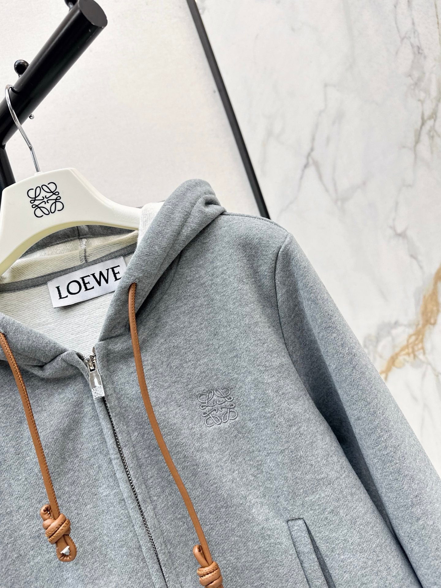 Loe NEW hooded jacket