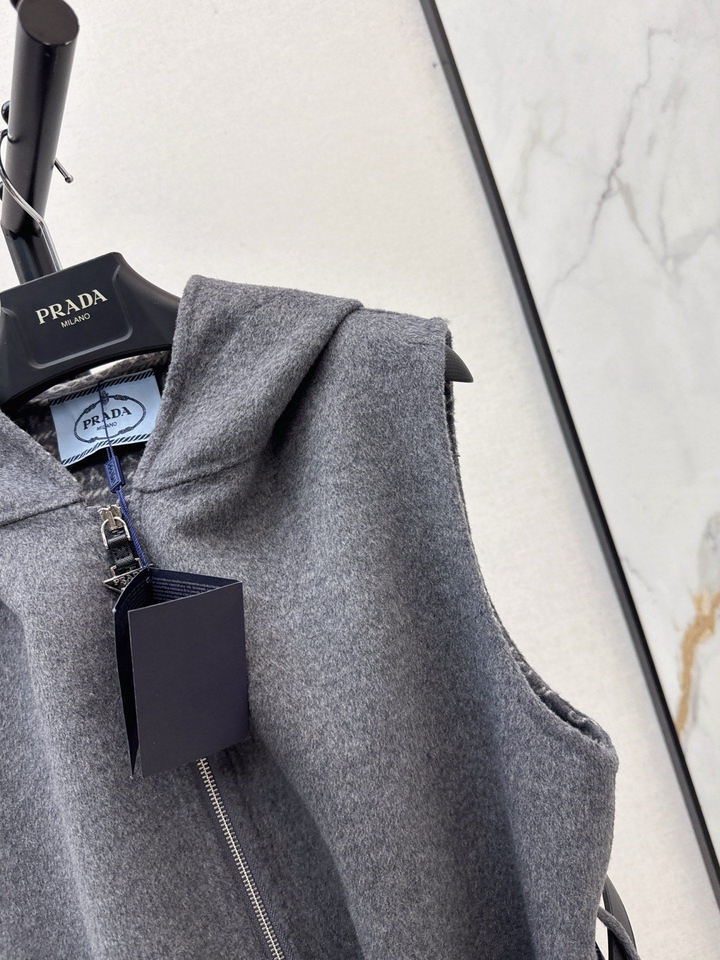 Pra NEW Hooded wool vest