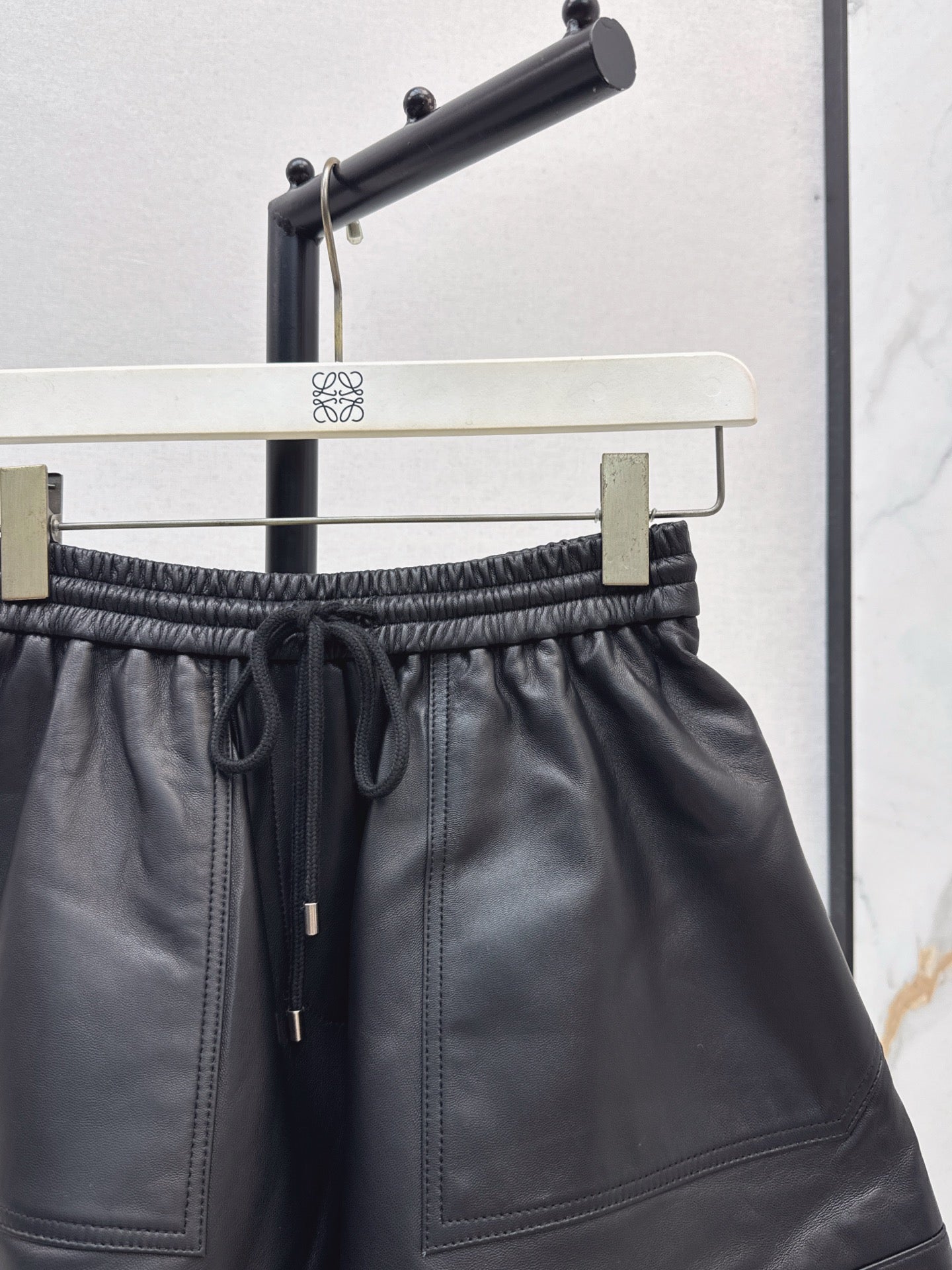 Loe NEW Sheepskin shorts