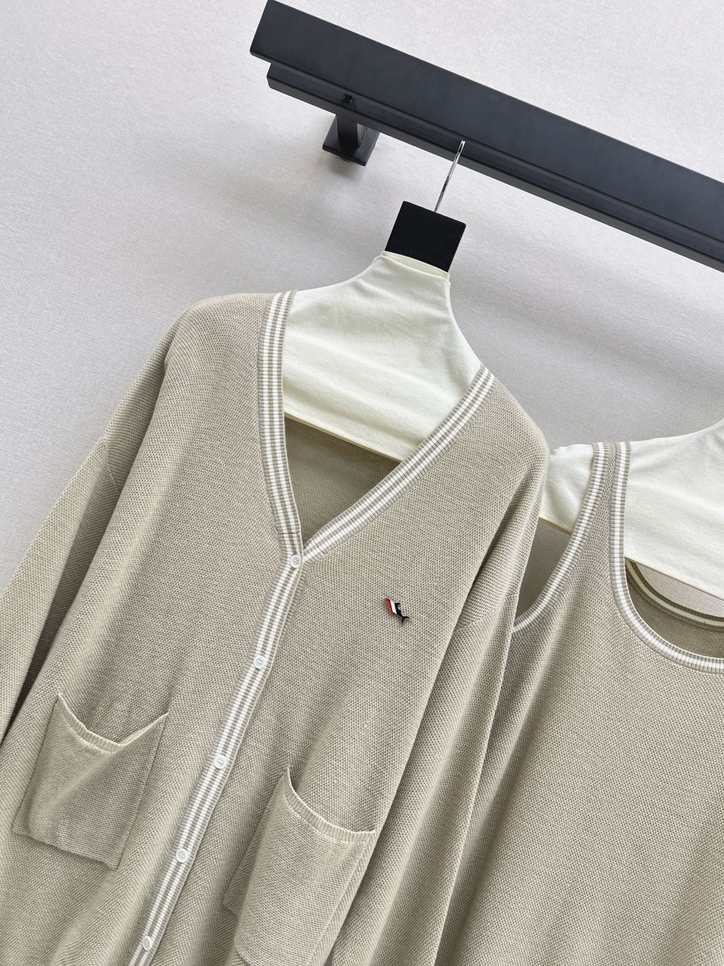 Thom NEW Cardigan vest set