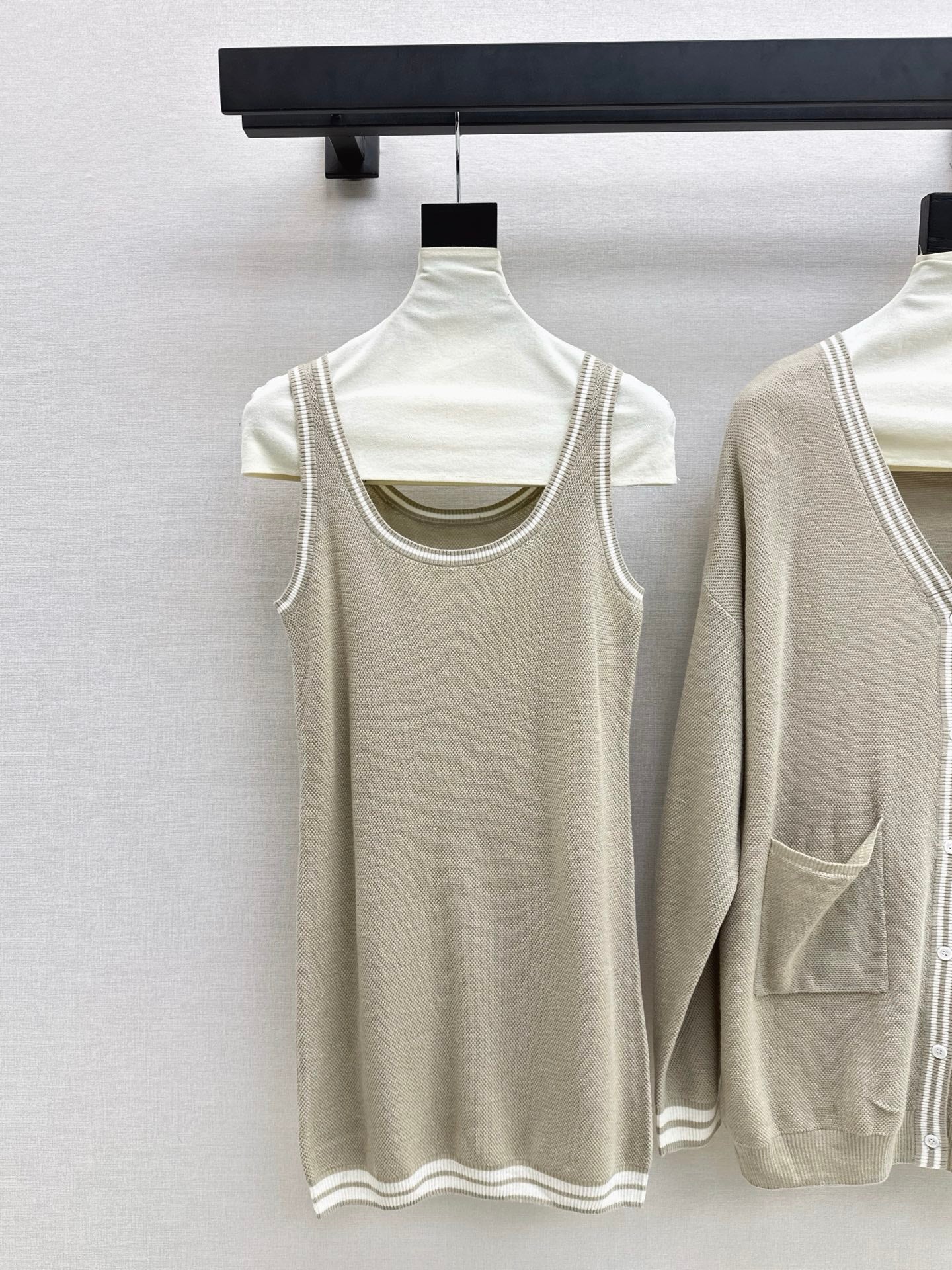 Thom NEW Cardigan vest set