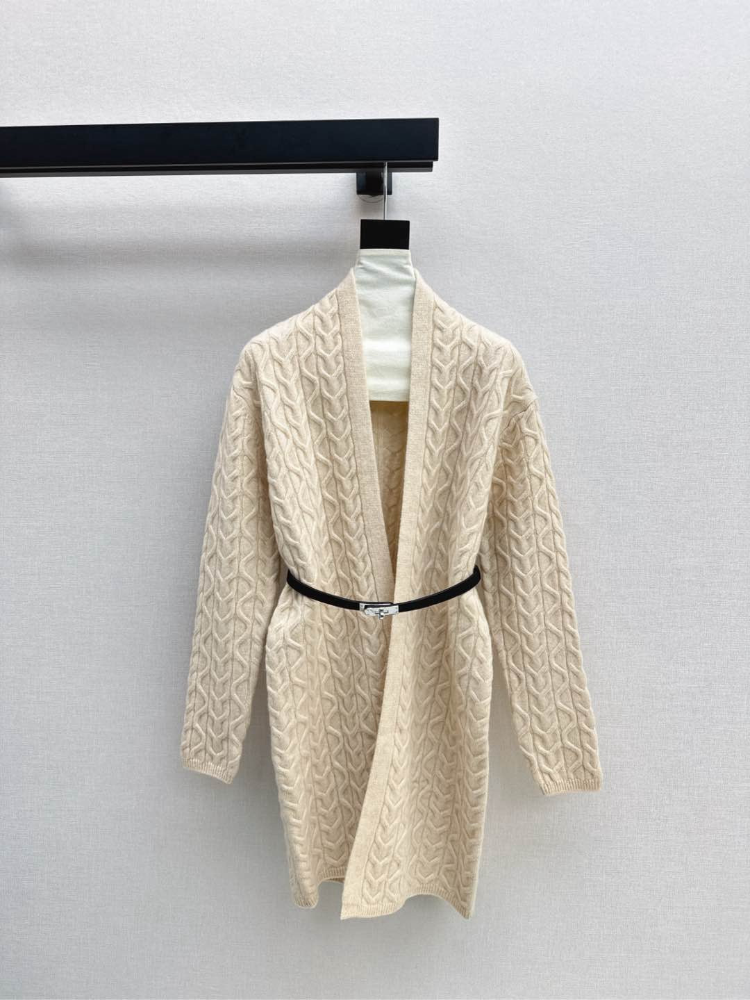 Herm NEW wool cardigan
