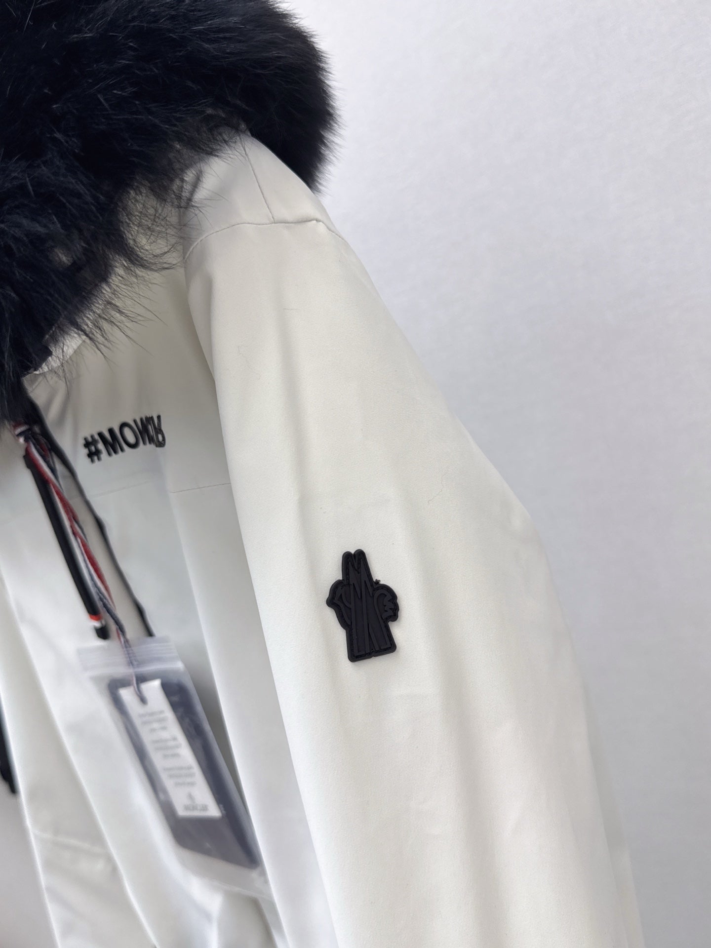 Monc NEW Belted down jacket