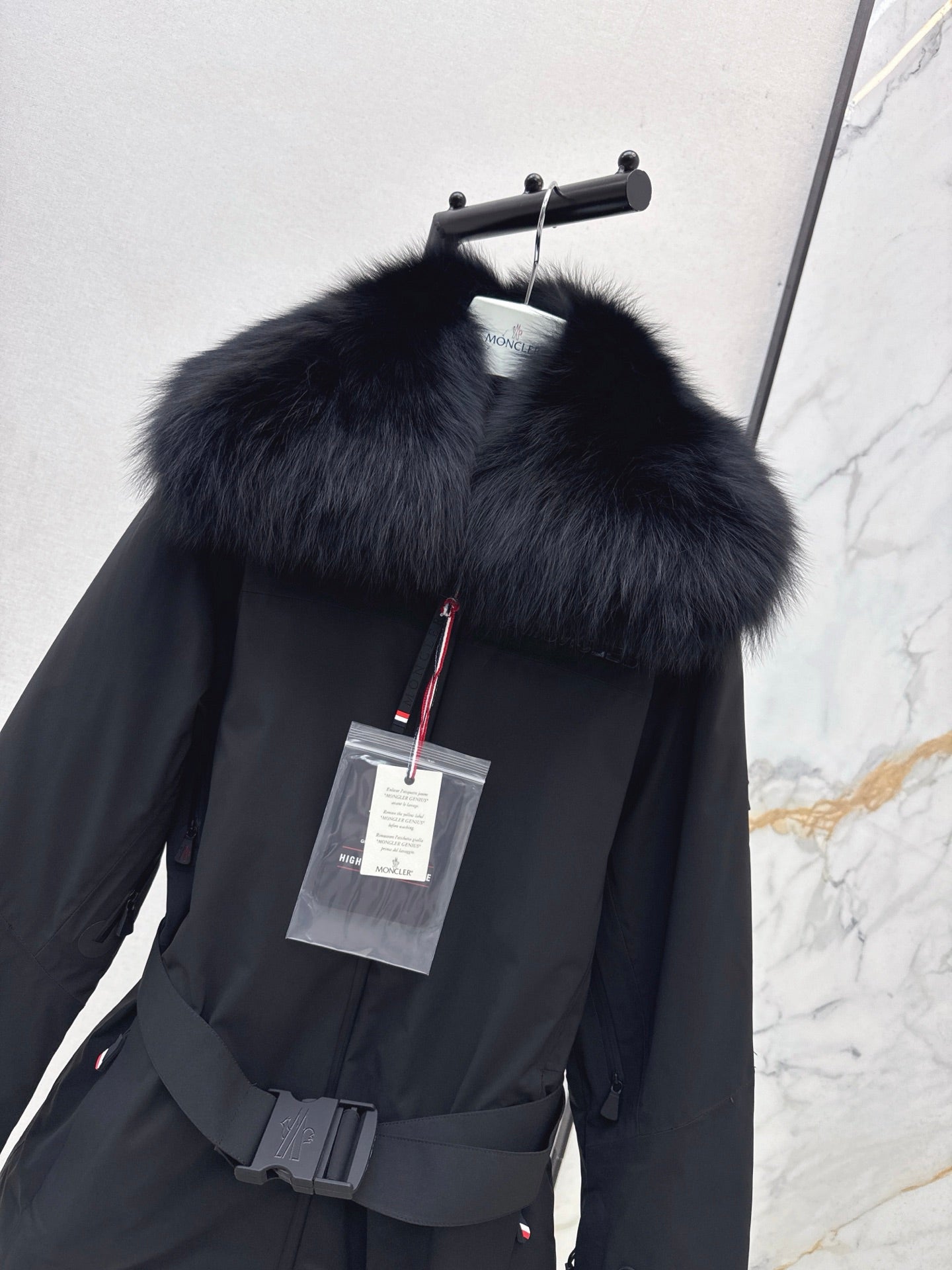 Monc NEW Belted down jacket