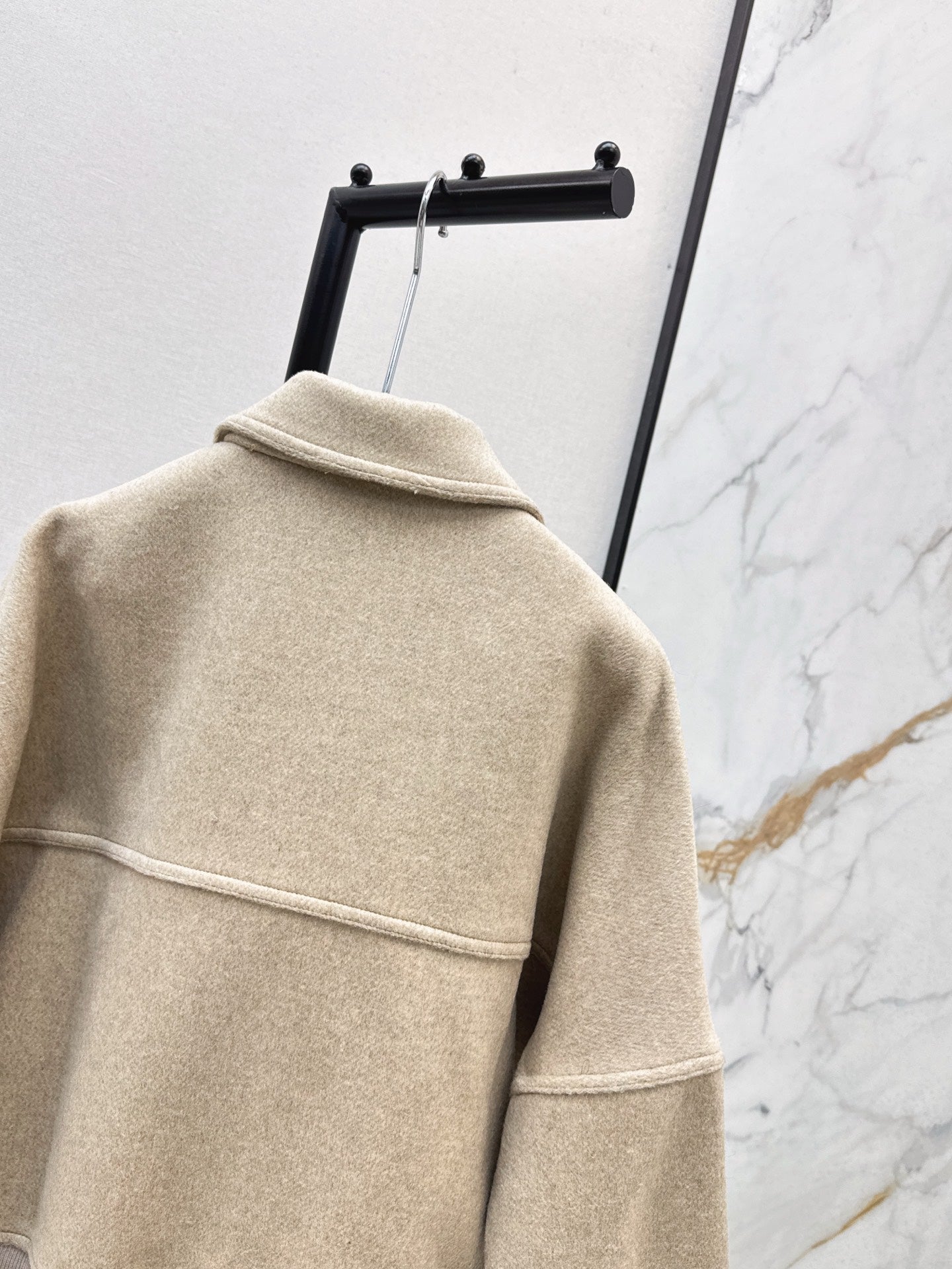 Brune NEW woolen coat