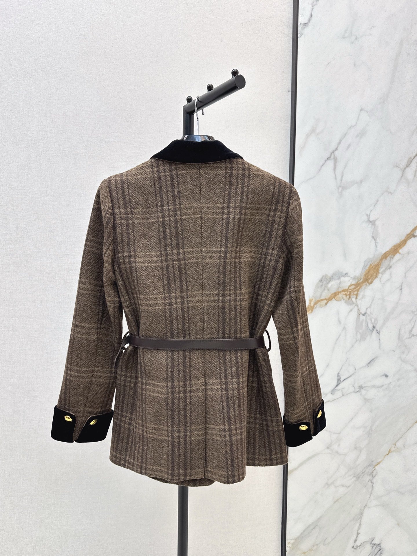 Ce1i NEW Plaid blazer