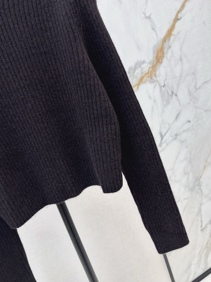 Herm NEW wool sweater