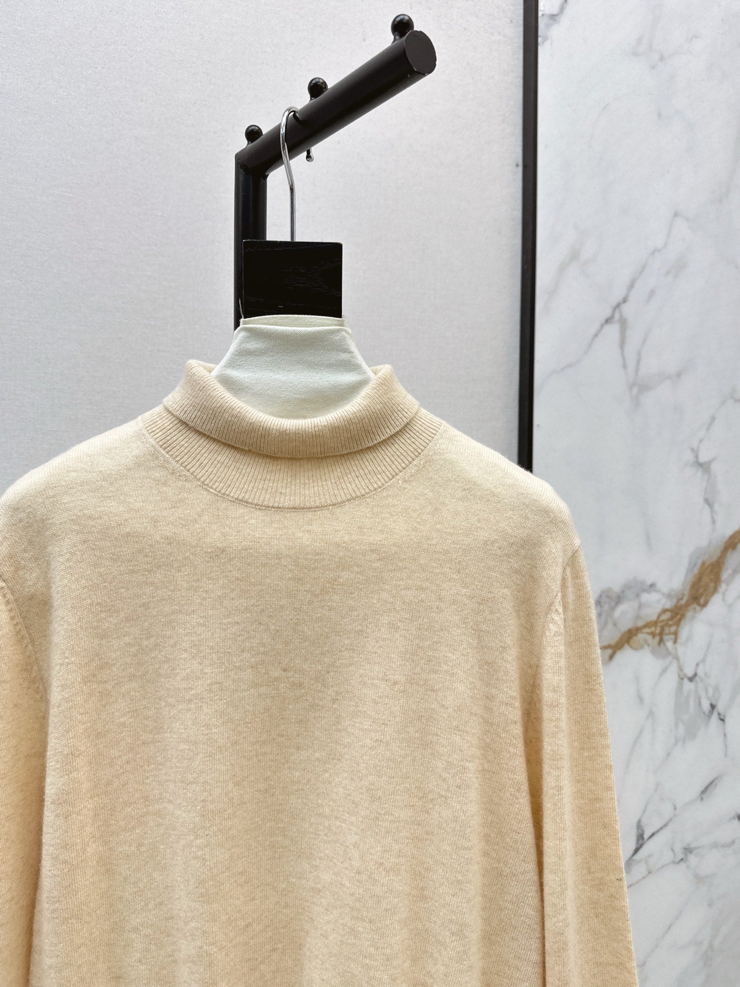 Loro NEW wool sweater