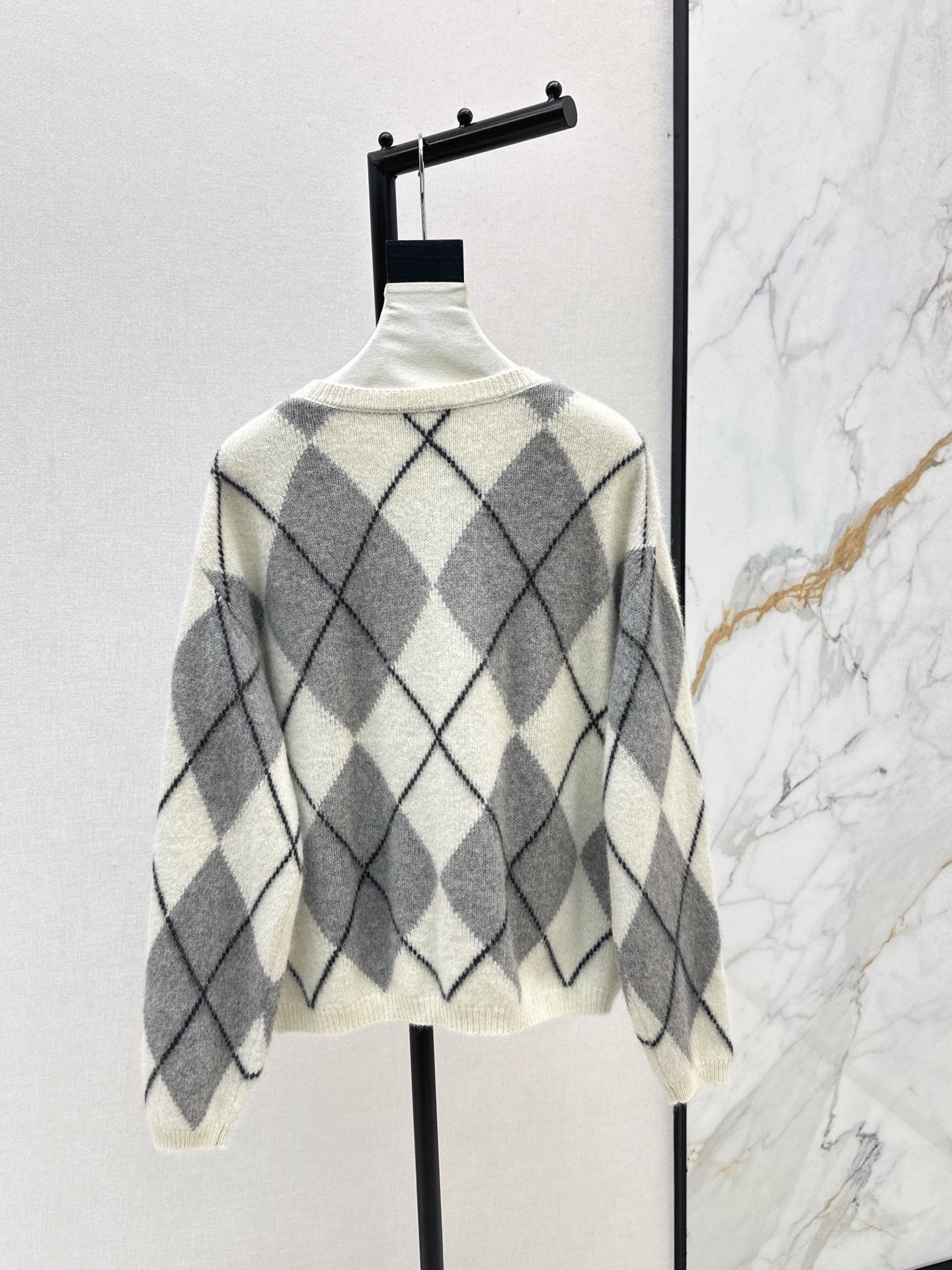 Loro NEW Plaid sweater